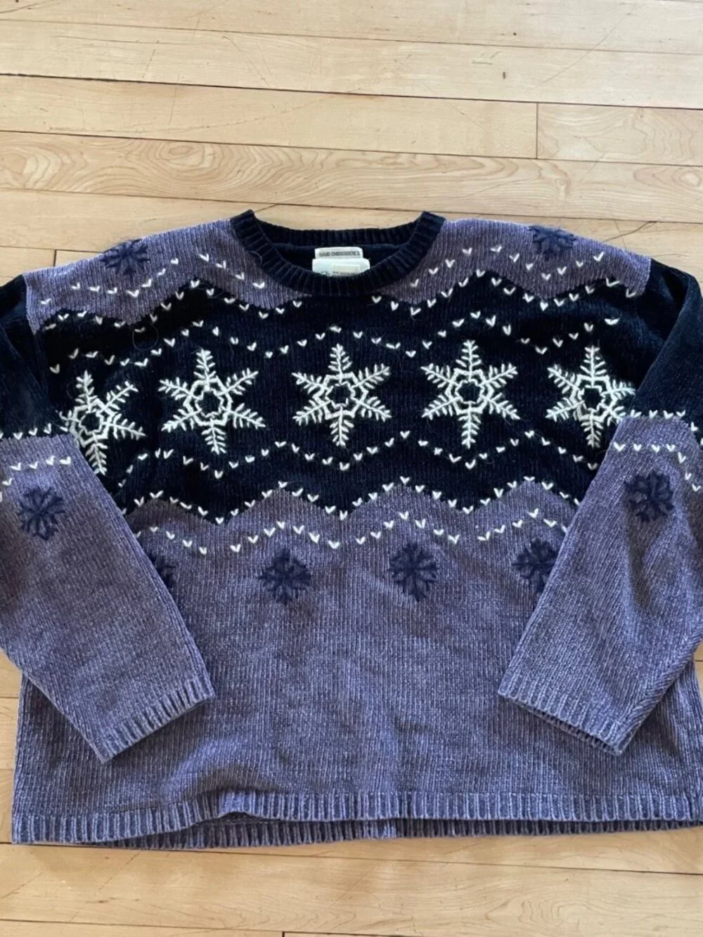 Vintage 90s Sweater Chenille Holiday Snowflake Purple XL Hand Embroidered Soft